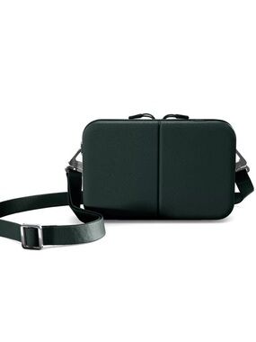 July Carry Me Case in Forest